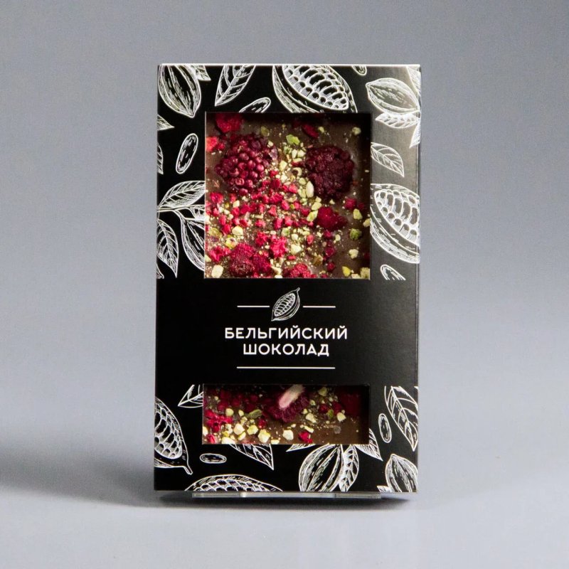 Шоколад молочный с малиной, ежевикой и фисташками, 85 г