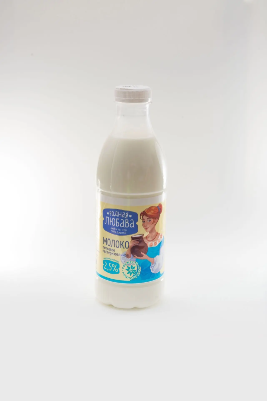 Молоко пастеризованное 2,5% (Родная Любава), 900 мл
