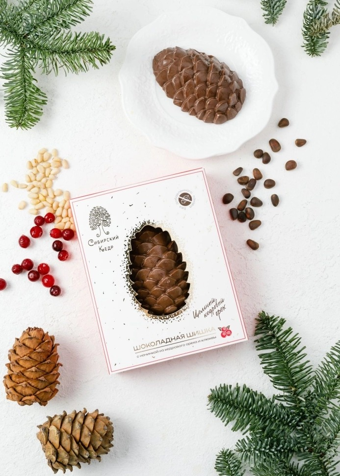 Шоколадная шишка с кедровым орехом и клюквой, 80 г