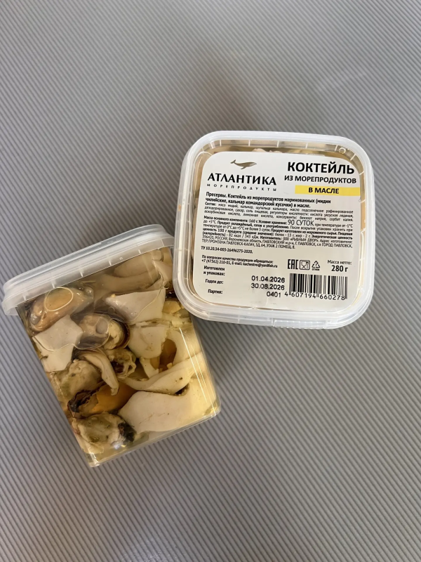 Коктейль из морепродуктов (мидии, кальмар) в масле, 280 г