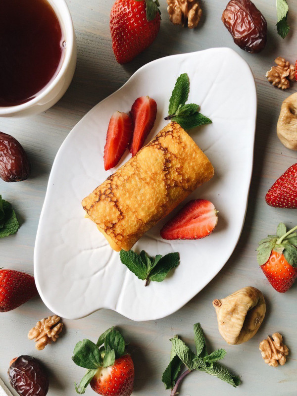 Блинчик на соке моркови с творогом, 100 гр